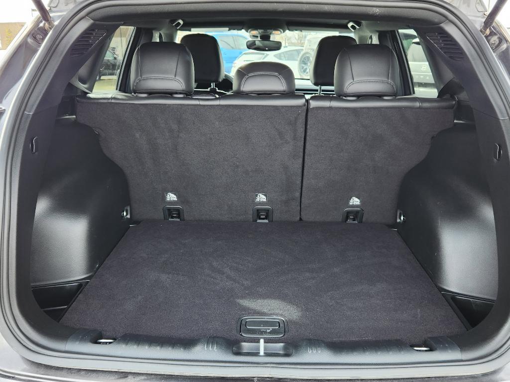 used 2023 Jeep Compass car, priced at $26,049