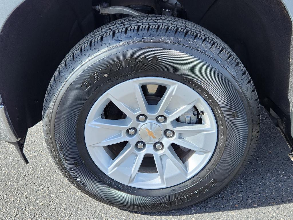 used 2025 Chevrolet Silverado 1500 car, priced at $42,610