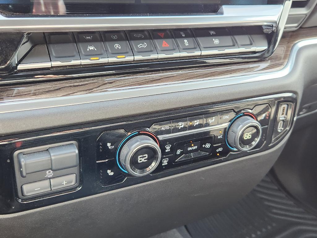 used 2025 Chevrolet Silverado 1500 car, priced at $42,610