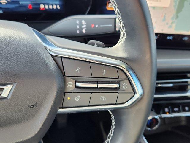 used 2025 Chevrolet Traverse car, priced at $39,949