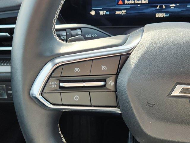 used 2025 Chevrolet Traverse car, priced at $39,949