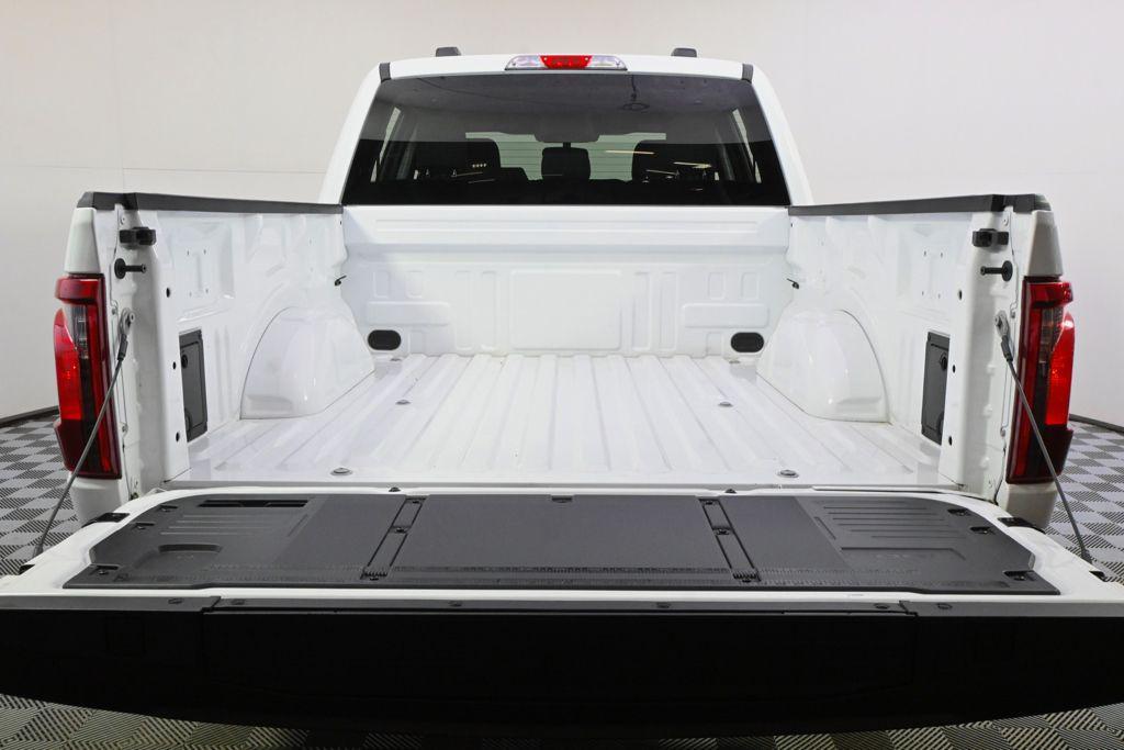 new 2025 Ford F-150 car, priced at $43,199