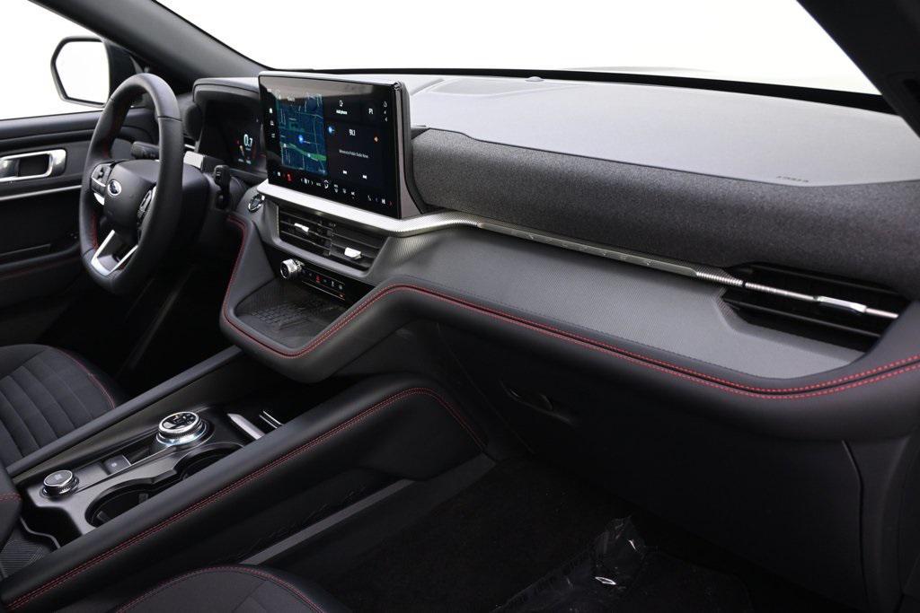 new 2025 Ford Explorer car, priced at $43,143
