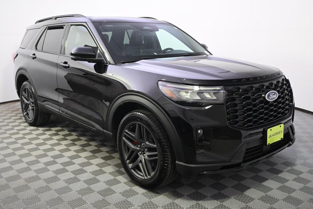 new 2025 Ford Explorer car, priced at $43,143