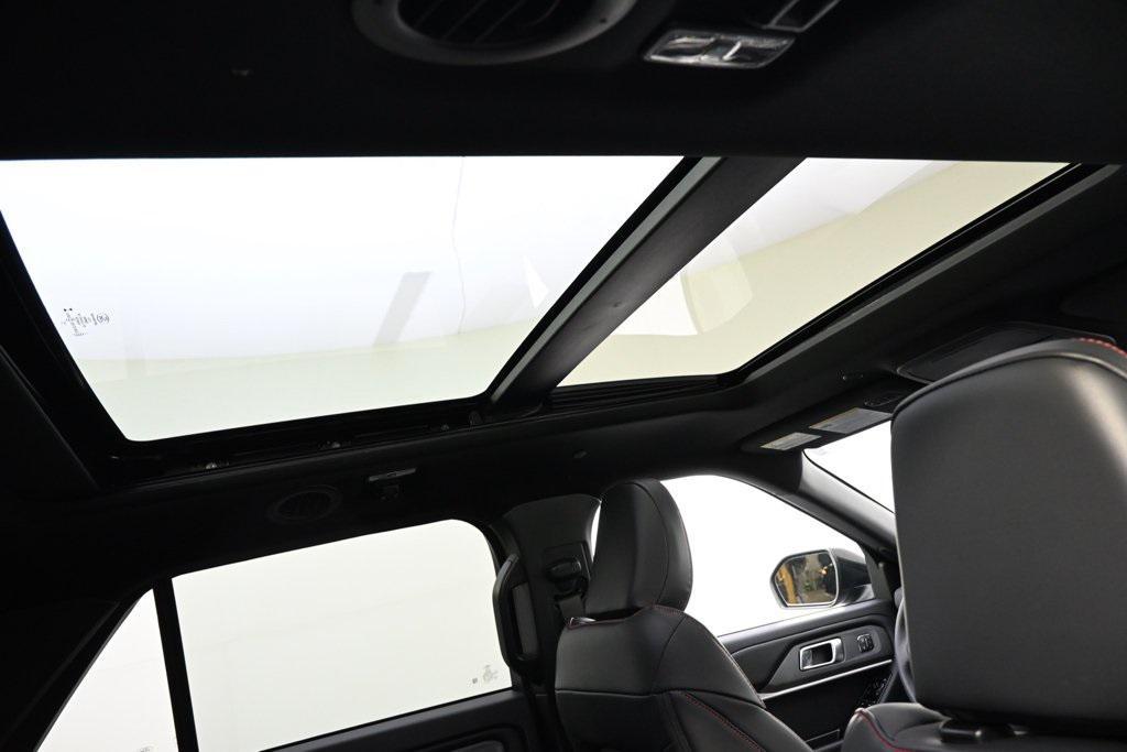 new 2025 Ford Explorer car, priced at $43,143