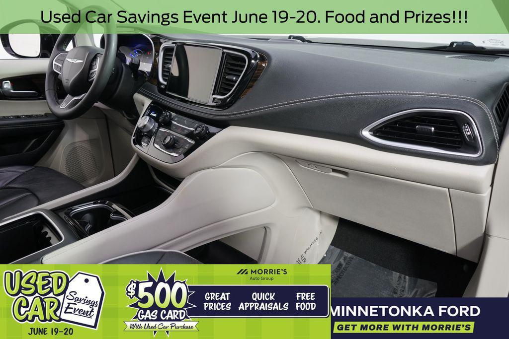 used 2023 Chrysler Pacifica Hybrid car, priced at $26,344
