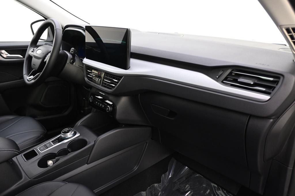 new 2025 Ford Escape PHEV car, priced at $39,750