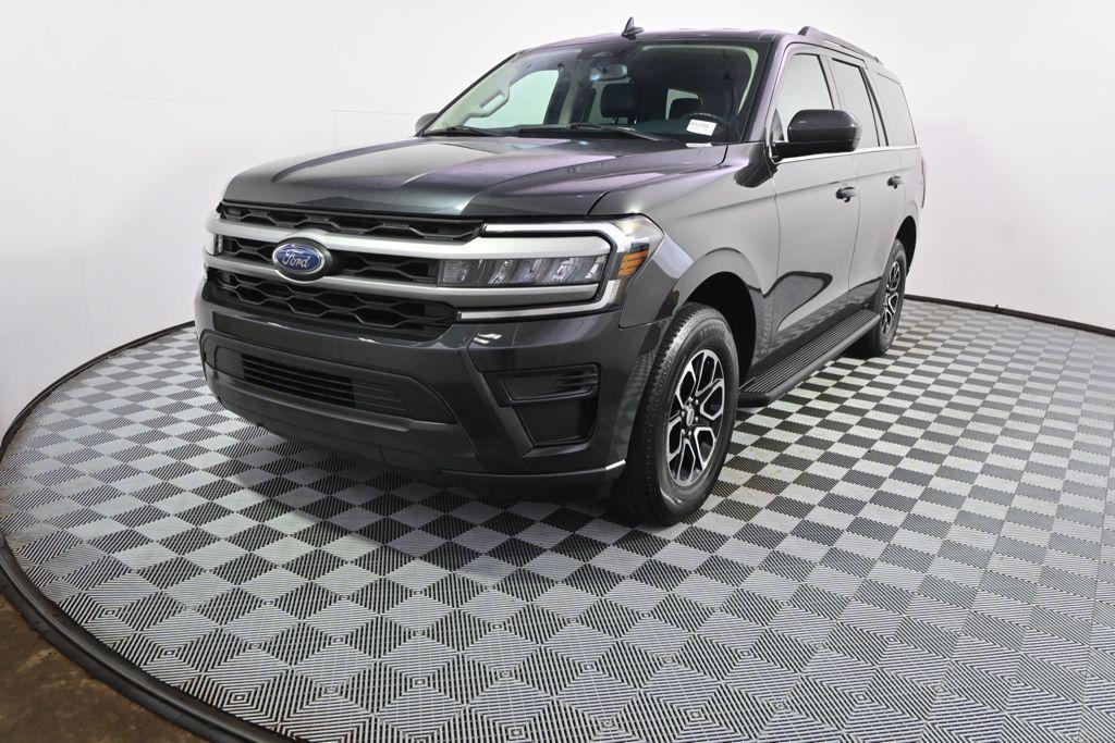 used 2024 Ford Expedition car, priced at $39,844