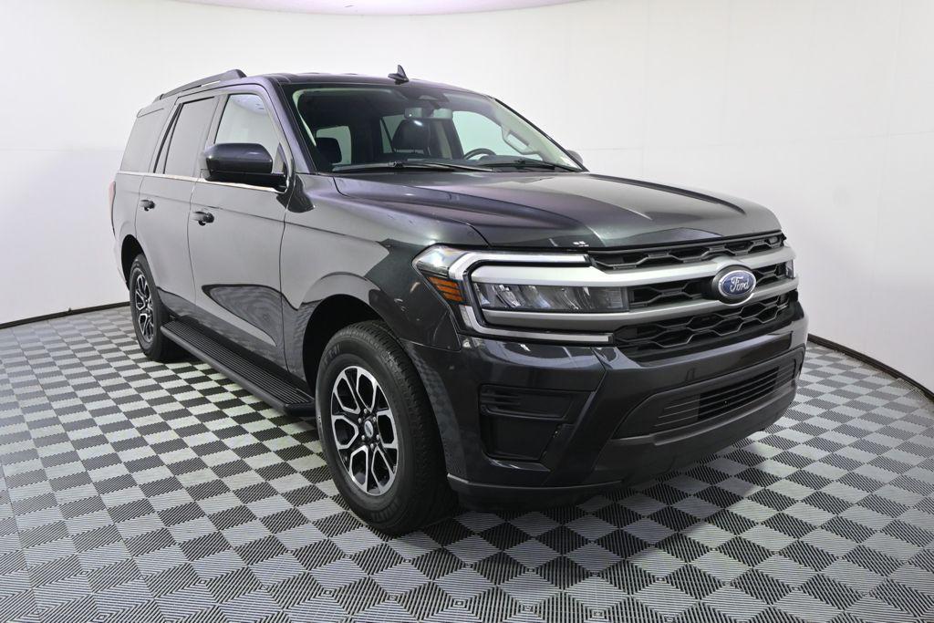 used 2024 Ford Expedition car, priced at $39,844