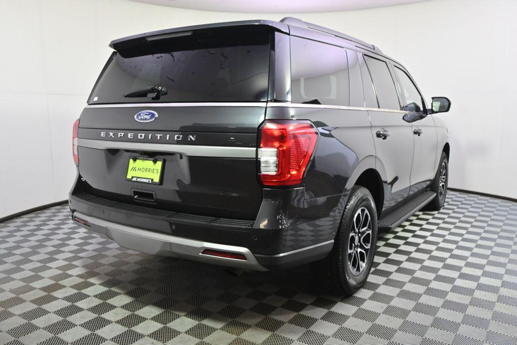 used 2024 Ford Expedition car, priced at $39,844