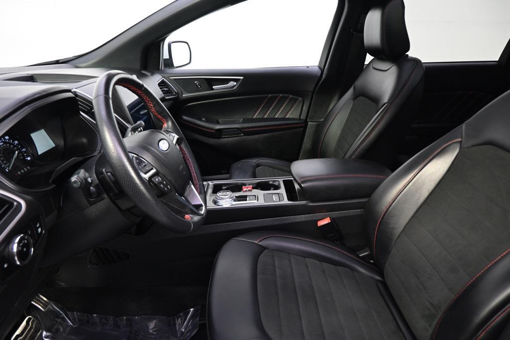 used 2024 Ford Edge car, priced at $29,197