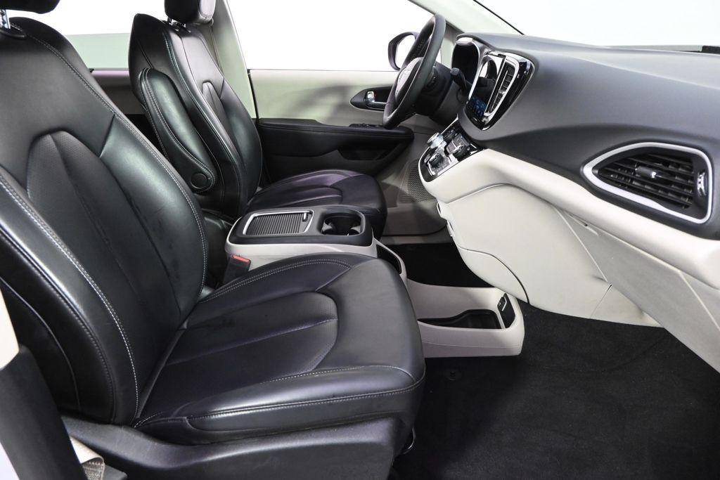 used 2023 Chrysler Pacifica car, priced at $22,944