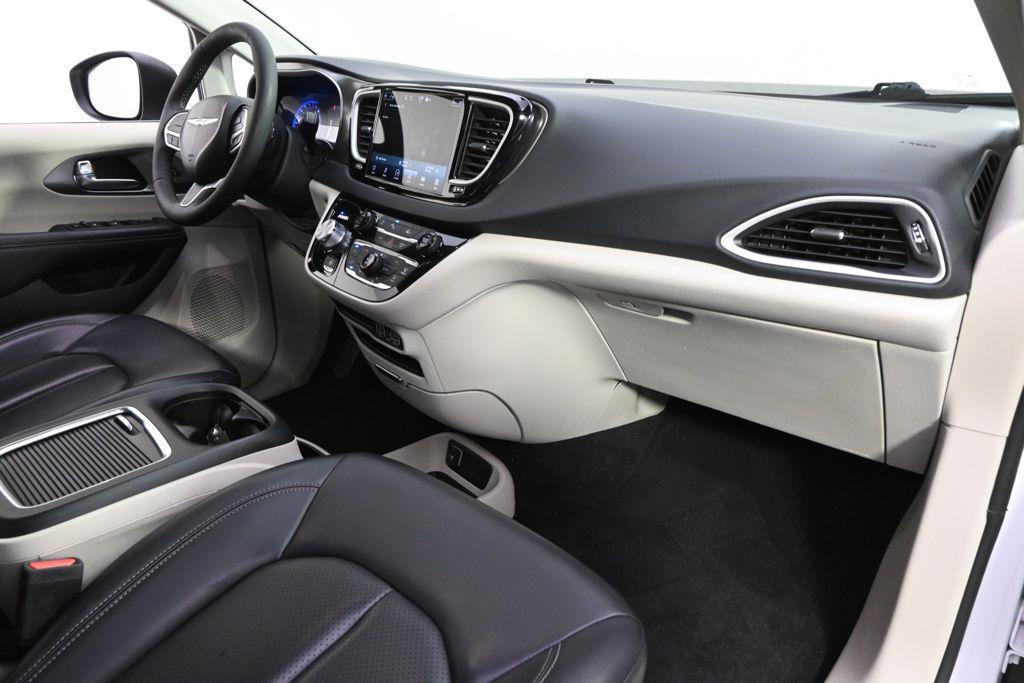 used 2023 Chrysler Pacifica car, priced at $22,944