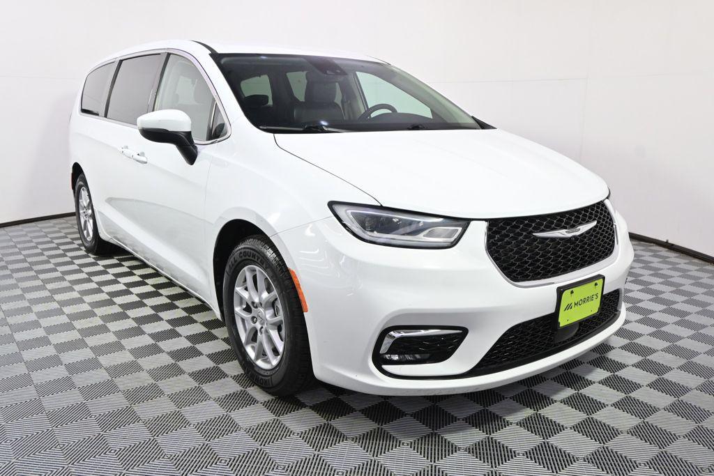 used 2023 Chrysler Pacifica car, priced at $22,944