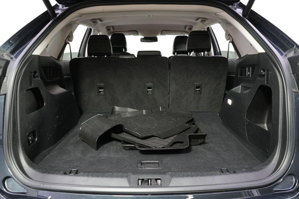 used 2024 Ford Edge car, priced at $29,844
