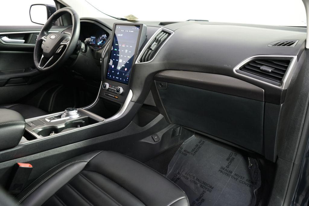 used 2024 Ford Edge car, priced at $29,844