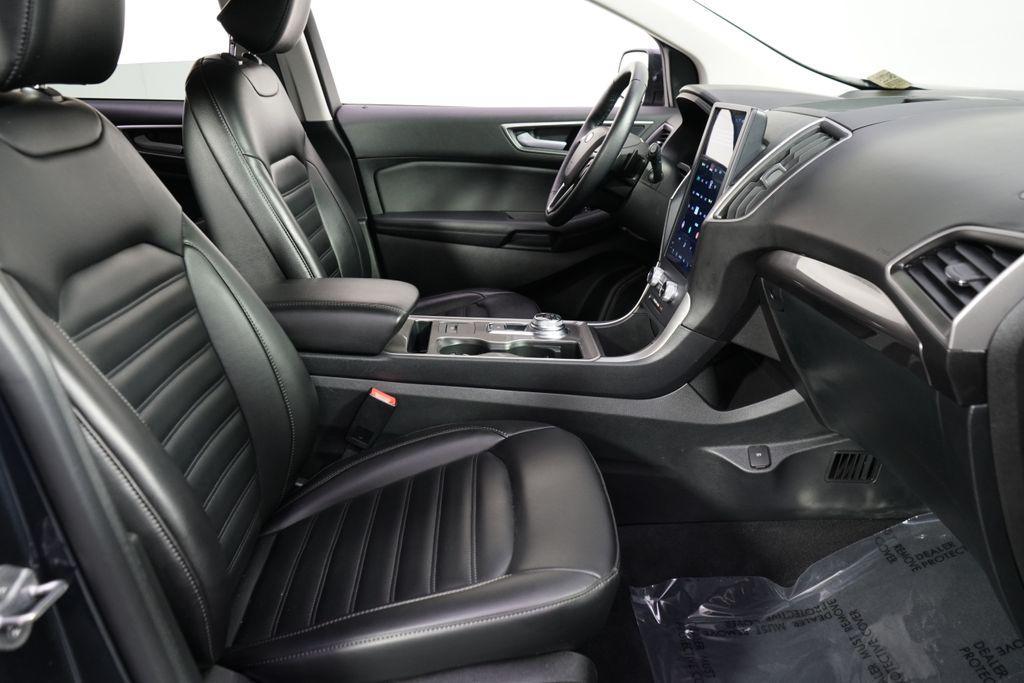 used 2024 Ford Edge car, priced at $29,844