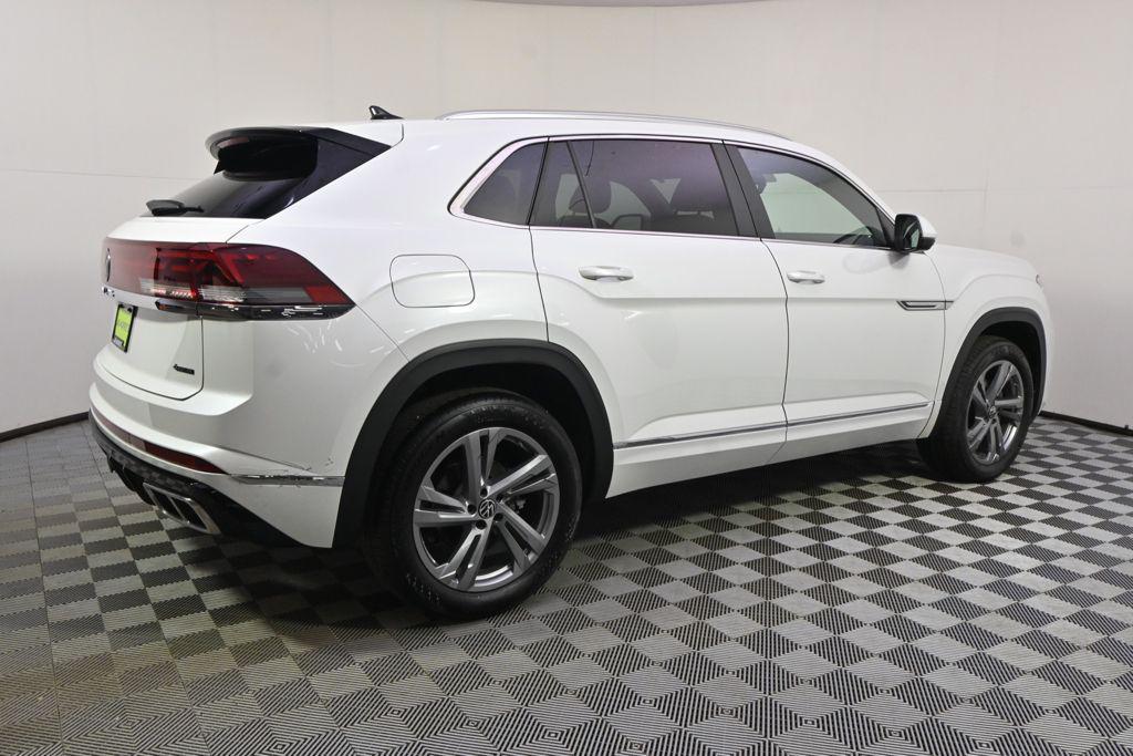 used 2024 Volkswagen Atlas Cross Sport car, priced at $35,998