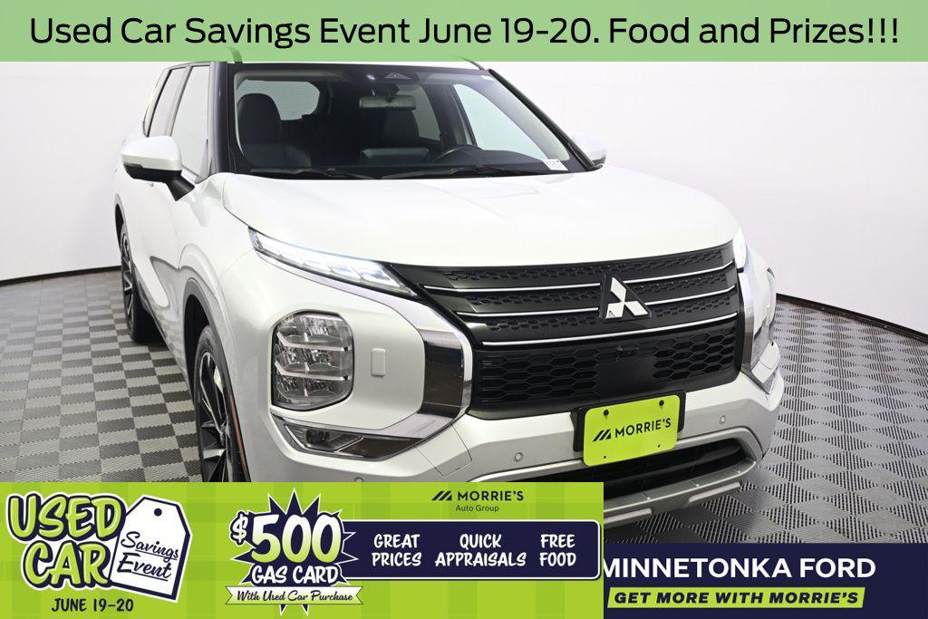 used 2024 Mitsubishi Outlander car, priced at $23,944