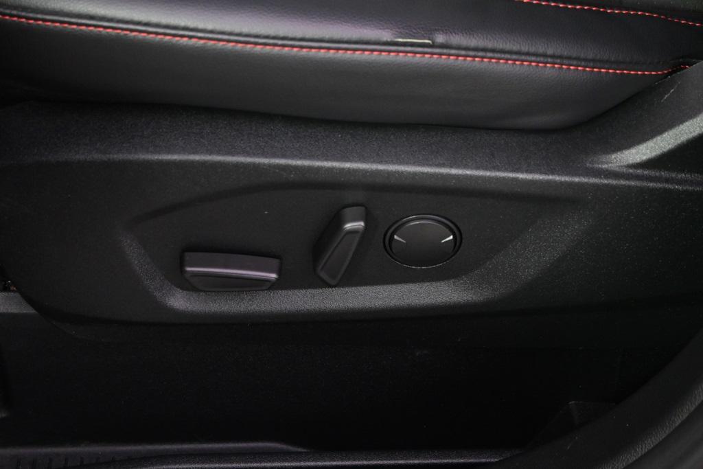 used 2022 Ford Edge car, priced at $26,898