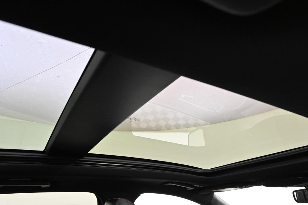 used 2022 Ford Edge car, priced at $26,898