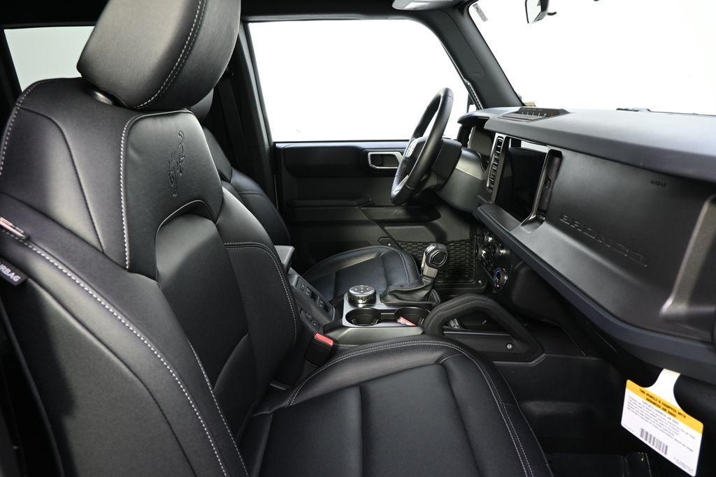 new 2025 Ford Bronco car, priced at $52,593