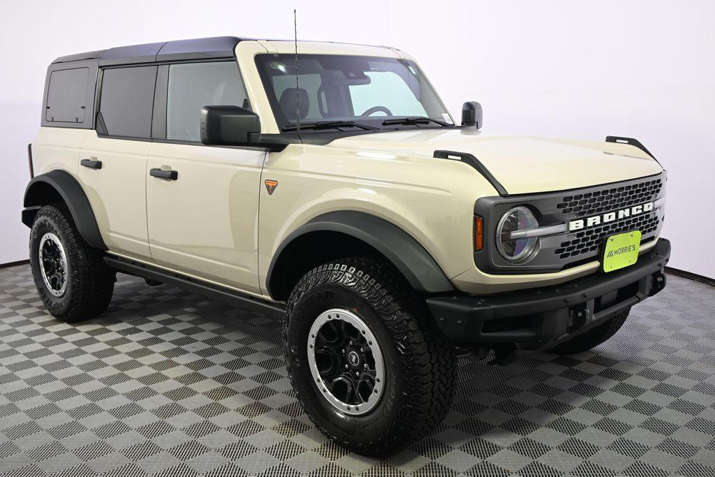 new 2025 Ford Bronco car, priced at $52,593