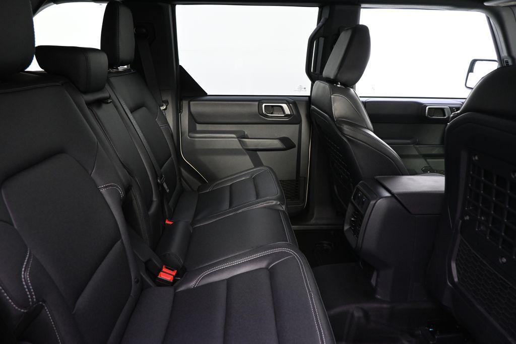 new 2025 Ford Bronco car, priced at $52,593