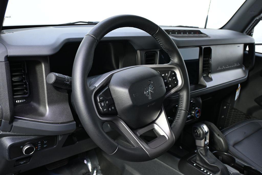 new 2025 Ford Bronco car, priced at $52,593