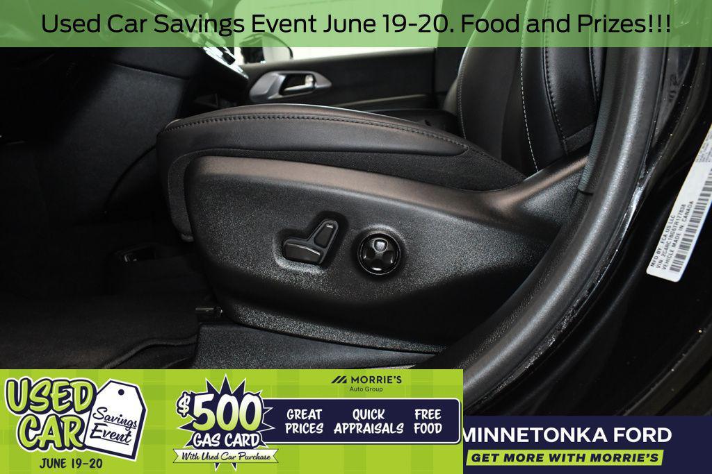 used 2026 Chrysler Pacifica car, priced at $66,344