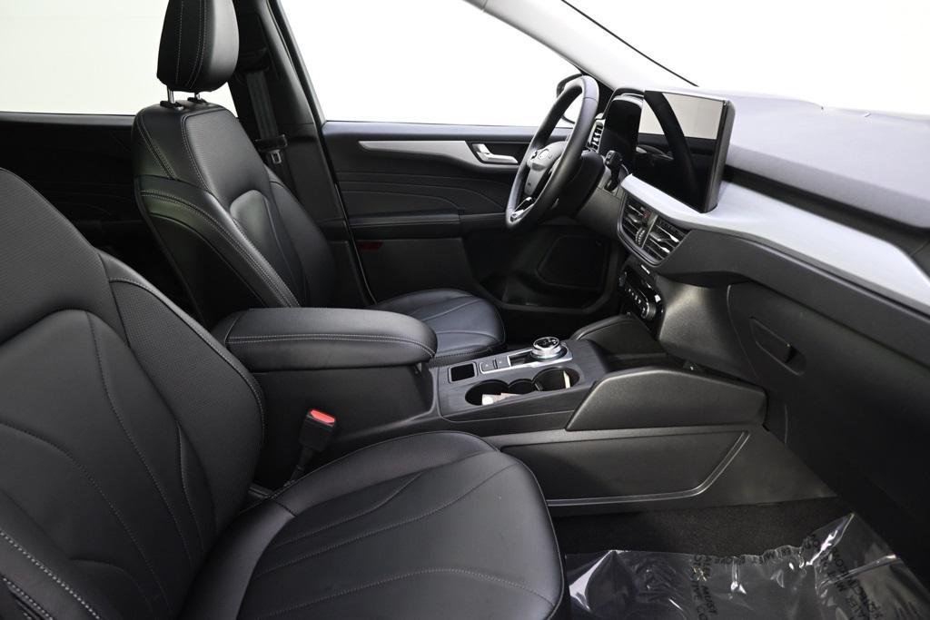 new 2025 Ford Escape PHEV car, priced at $39,820