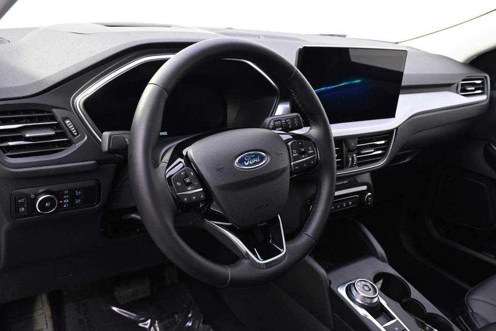 new 2025 Ford Escape PHEV car, priced at $39,820