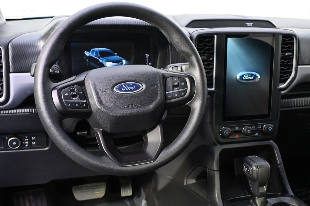 new 2025 Ford Ranger car, priced at $31,977
