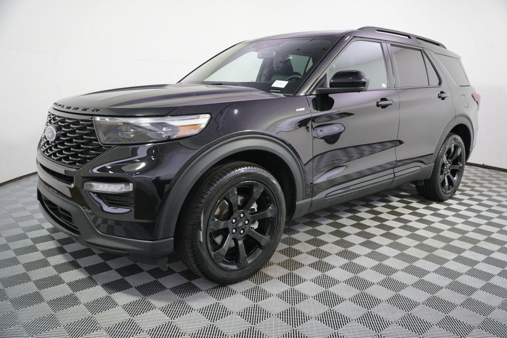 used 2023 Ford Explorer car, priced at $35,344