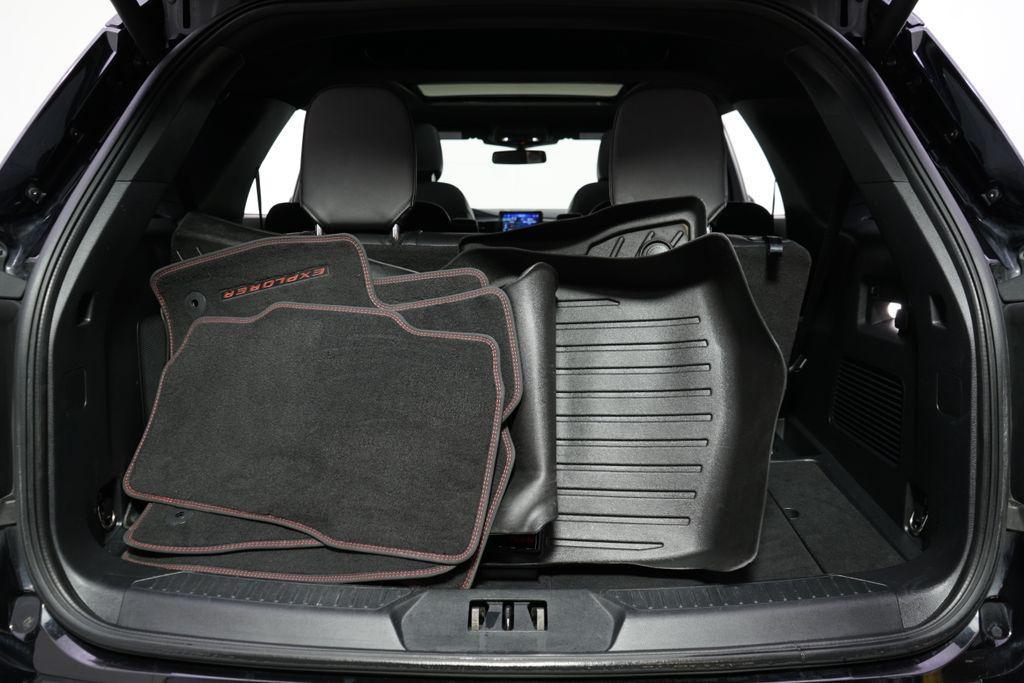 used 2023 Ford Explorer car, priced at $35,344