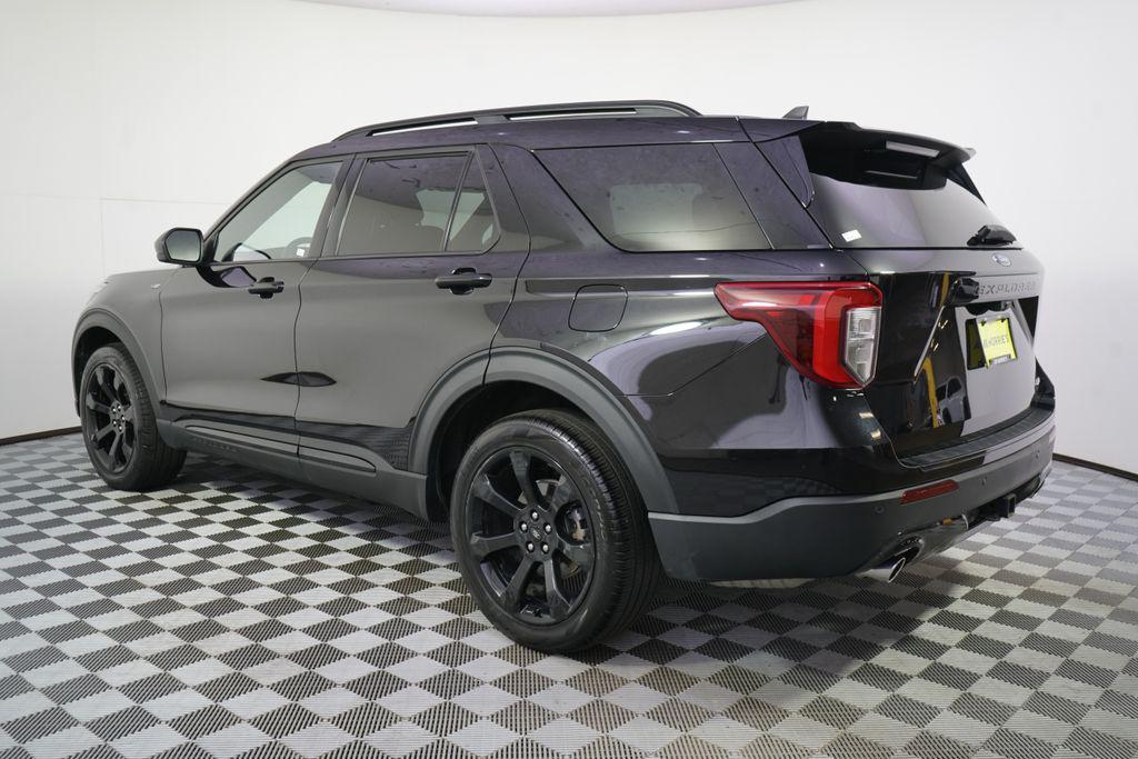 used 2023 Ford Explorer car, priced at $35,344