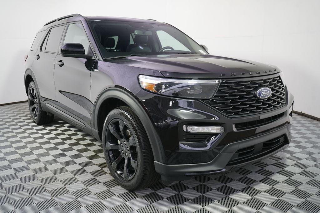 used 2023 Ford Explorer car, priced at $35,344