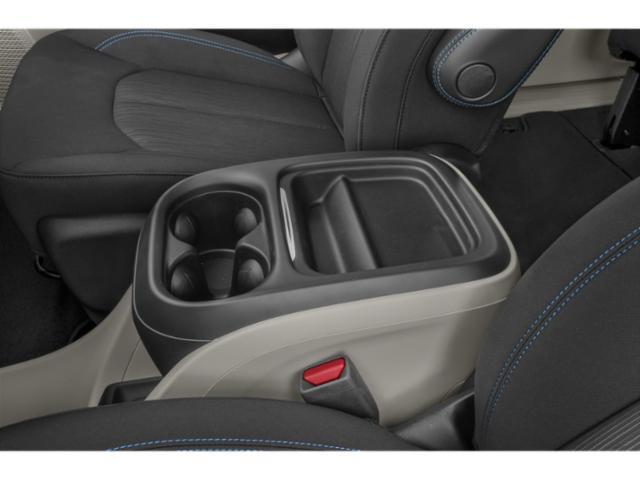 used 2023 Chrysler Pacifica car, priced at $23,344