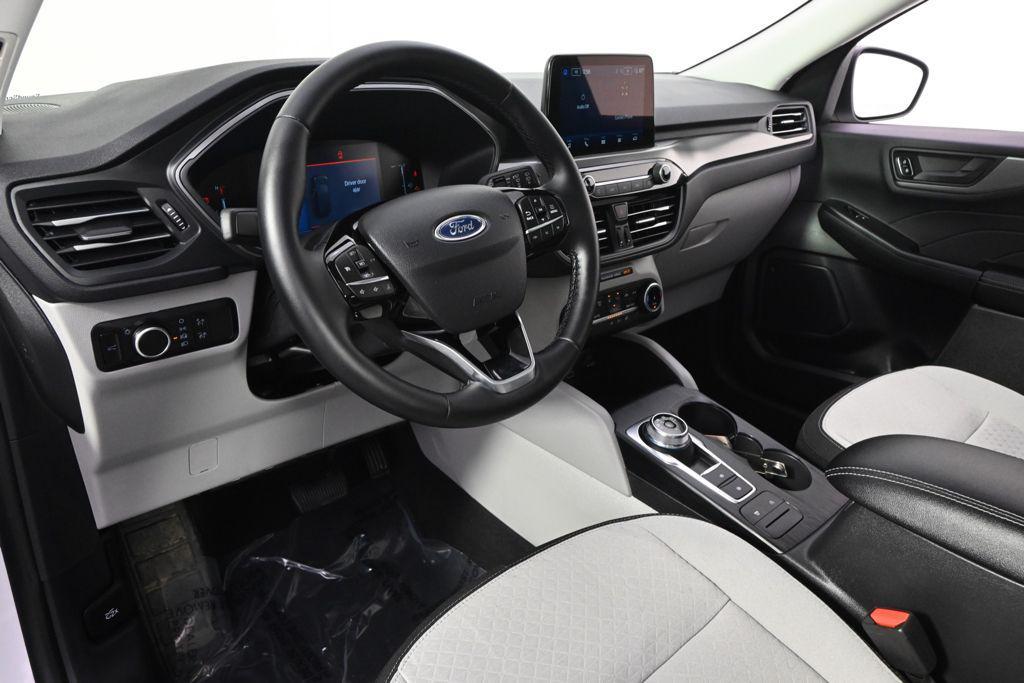 new 2026 Ford Escape car, priced at $32,298