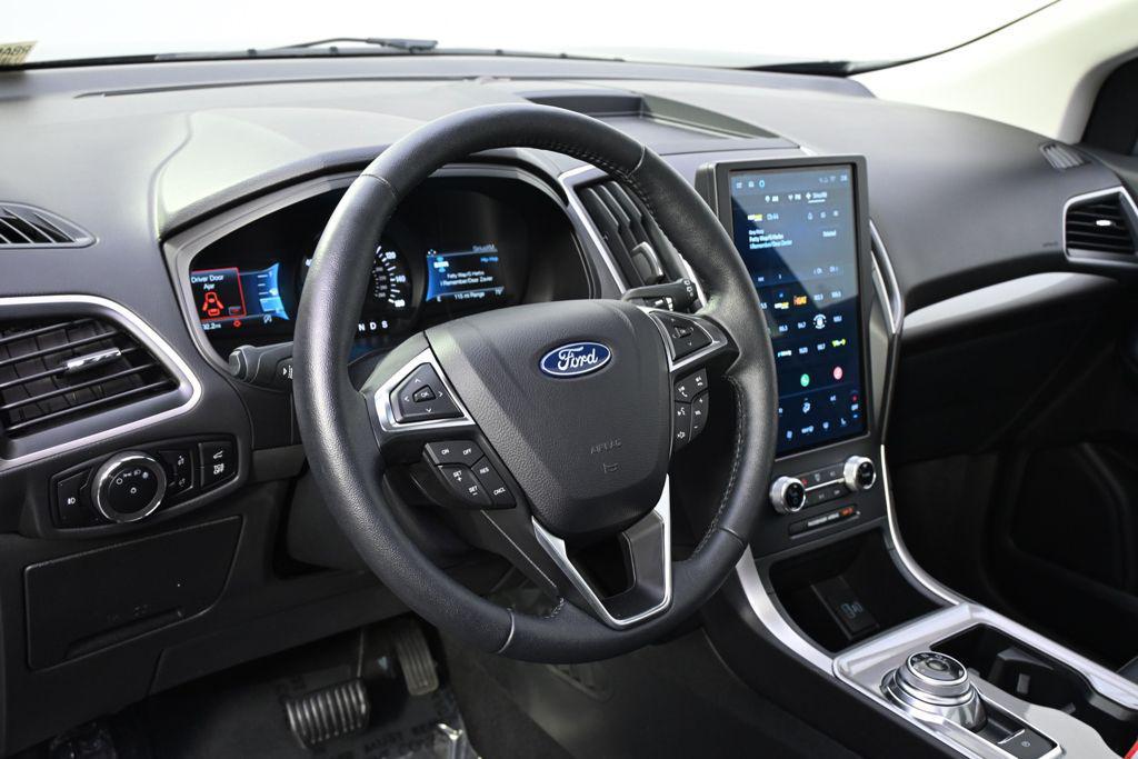used 2024 Ford Edge car, priced at $28,794