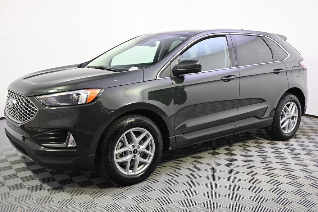 used 2024 Ford Edge car, priced at $28,794