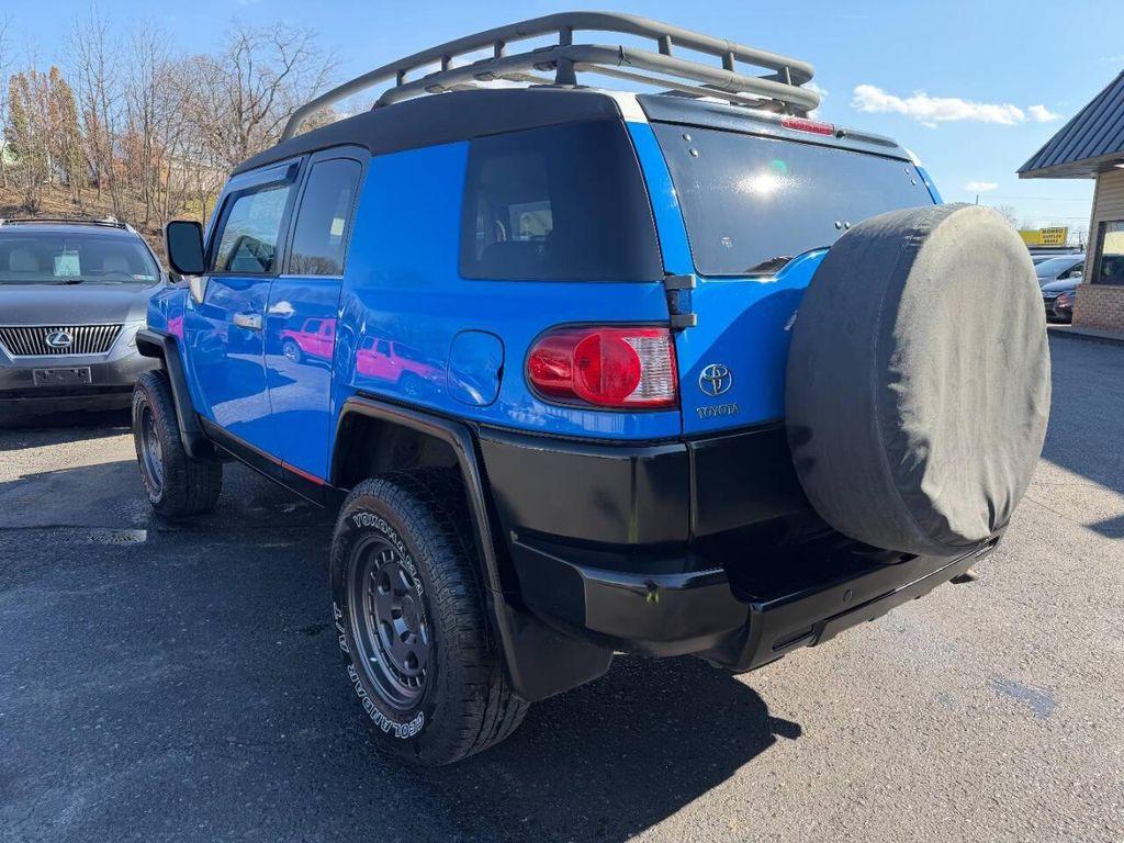 used 2007 Toyota FJ Cruiser car, priced at $9,990
