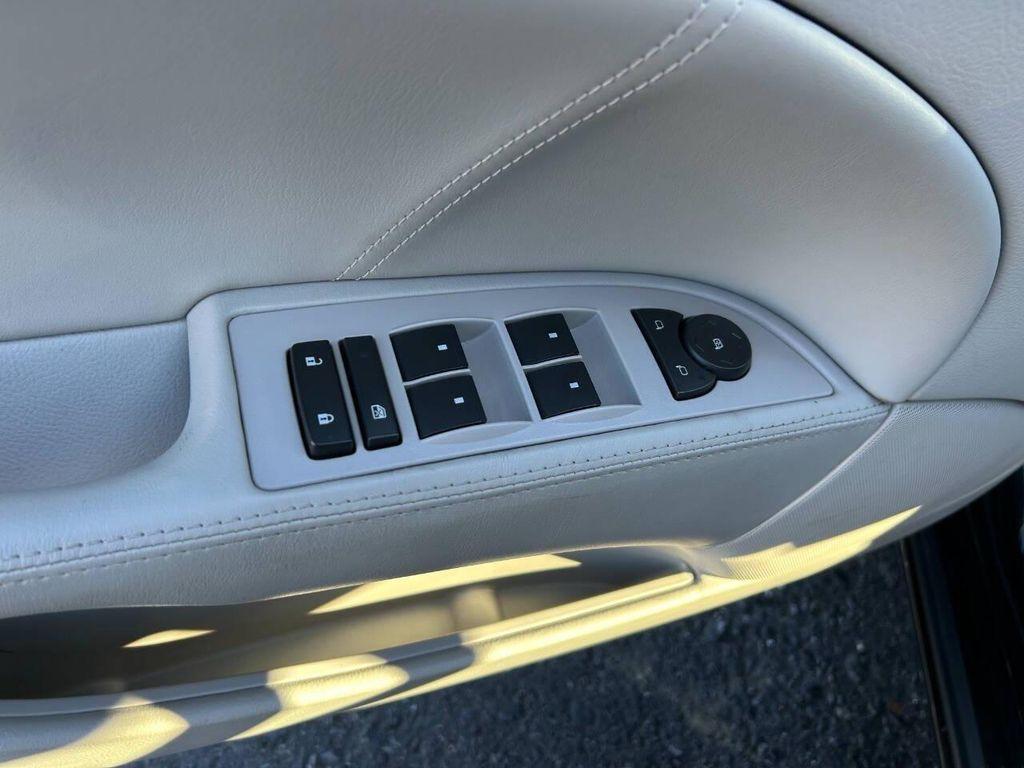 used 2009 Buick Lucerne car, priced at $7,750