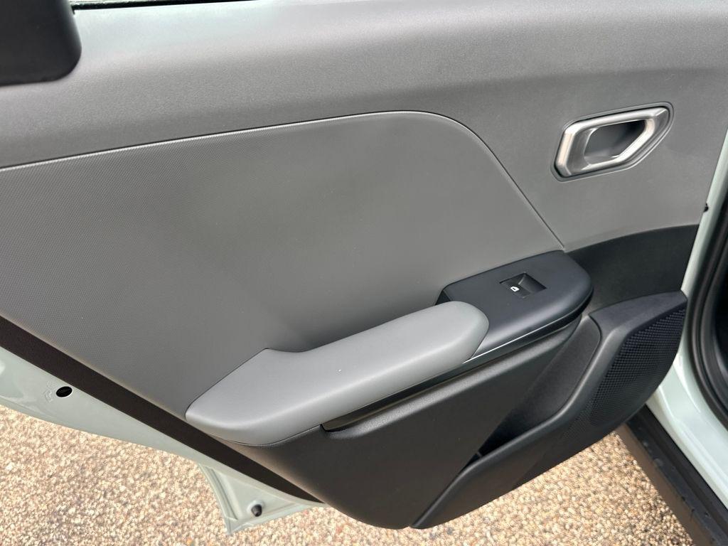 new 2025 Kia K4 car, priced at $22,976