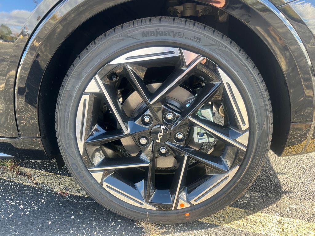 new 2025 Kia K4 car, priced at $27,246