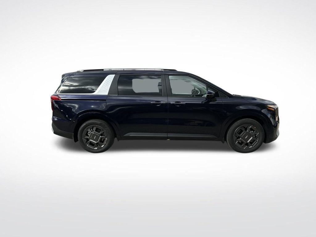new 2026 Kia Carnival Hybrid car, priced at $43,315