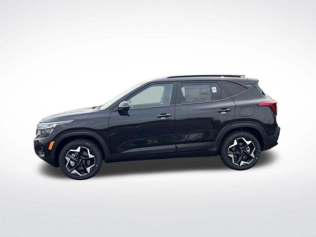 new 2025 Kia Seltos car, priced at $26,188