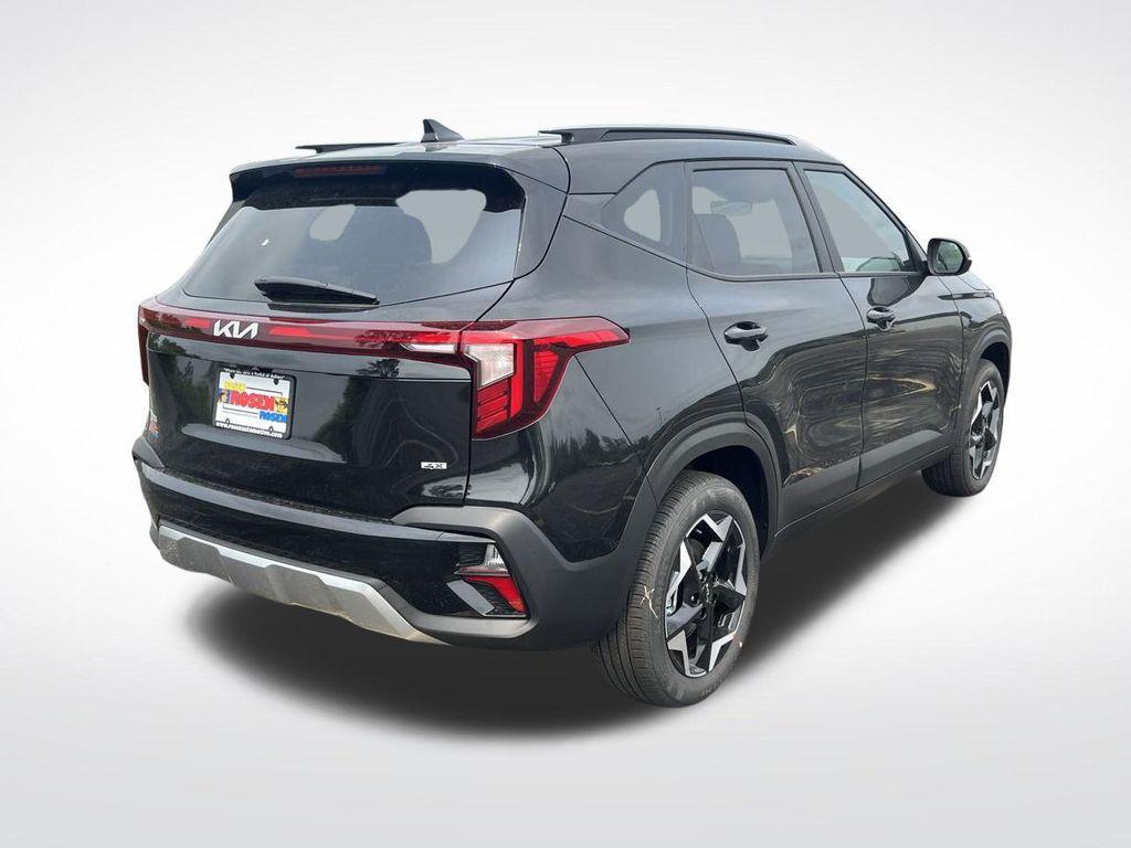 new 2025 Kia Seltos car, priced at $26,188