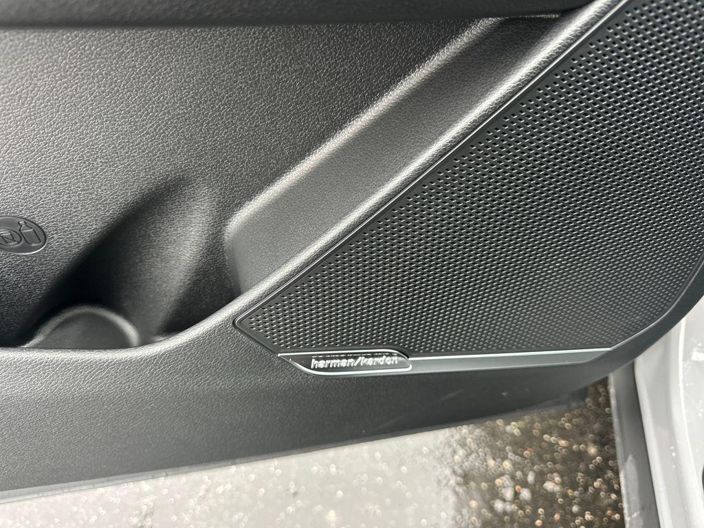 new 2026 Kia Sportage Hybrid car, priced at $40,983