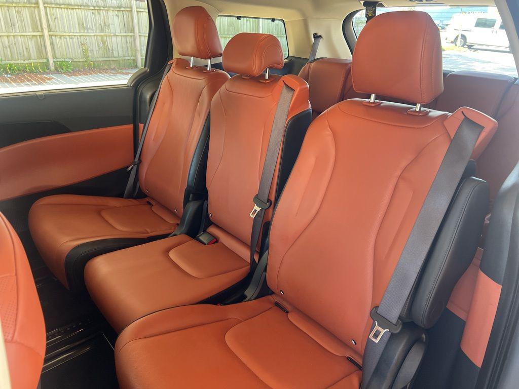 used 2024 Kia Carnival car, priced at $37,499